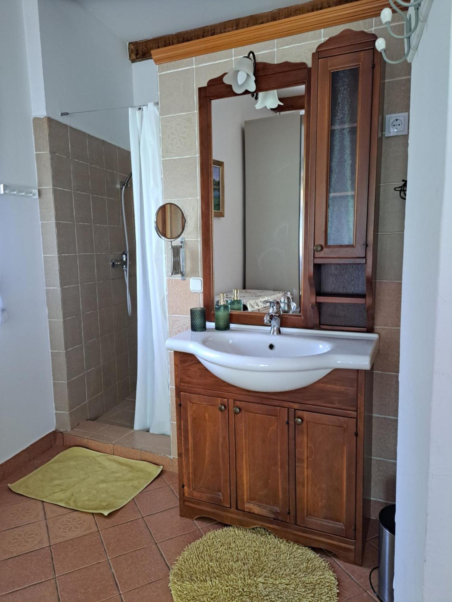 Mediterran Apartman Печ Екстериор снимка