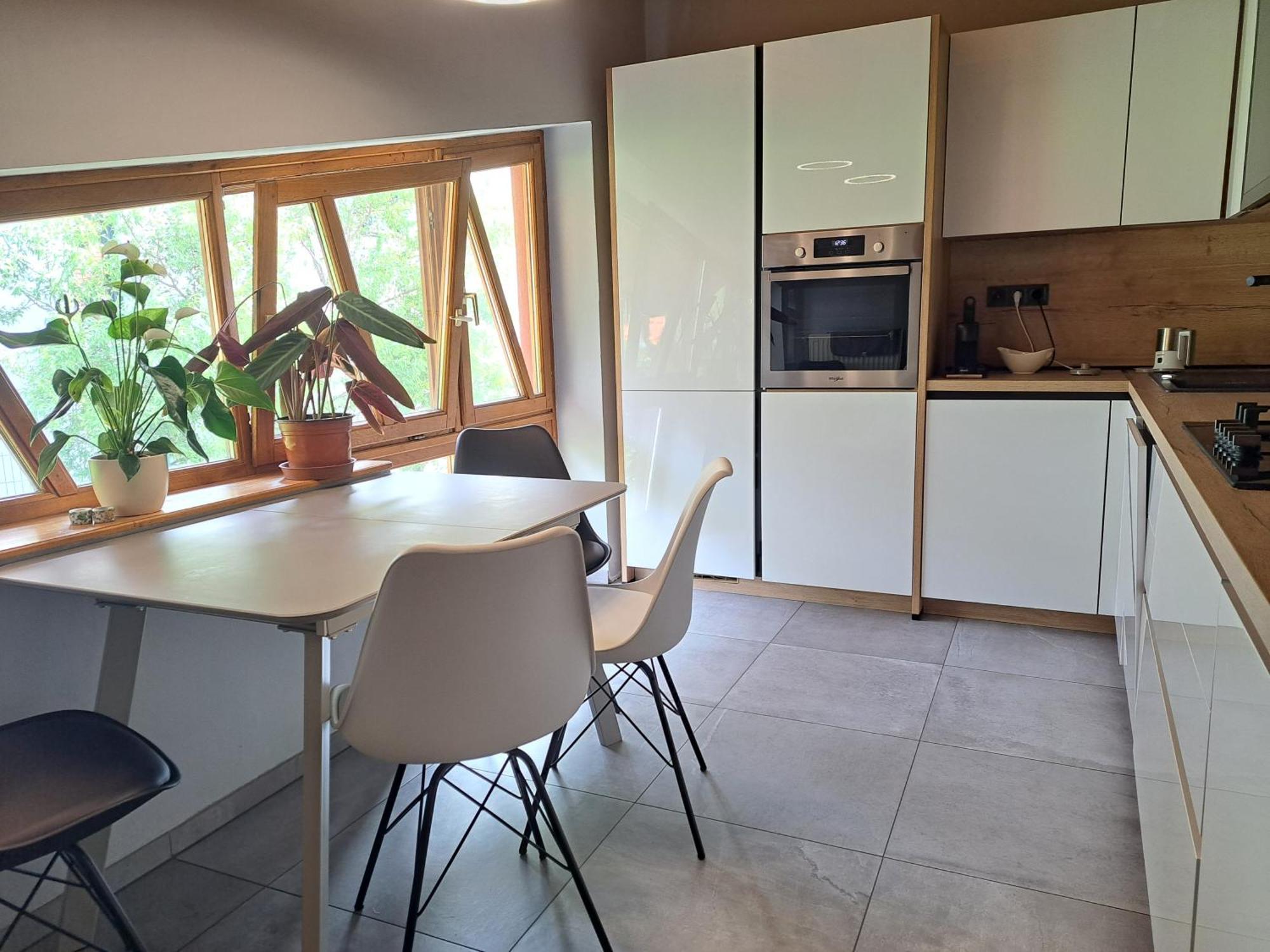 Mediterran Apartman Печ Екстериор снимка
