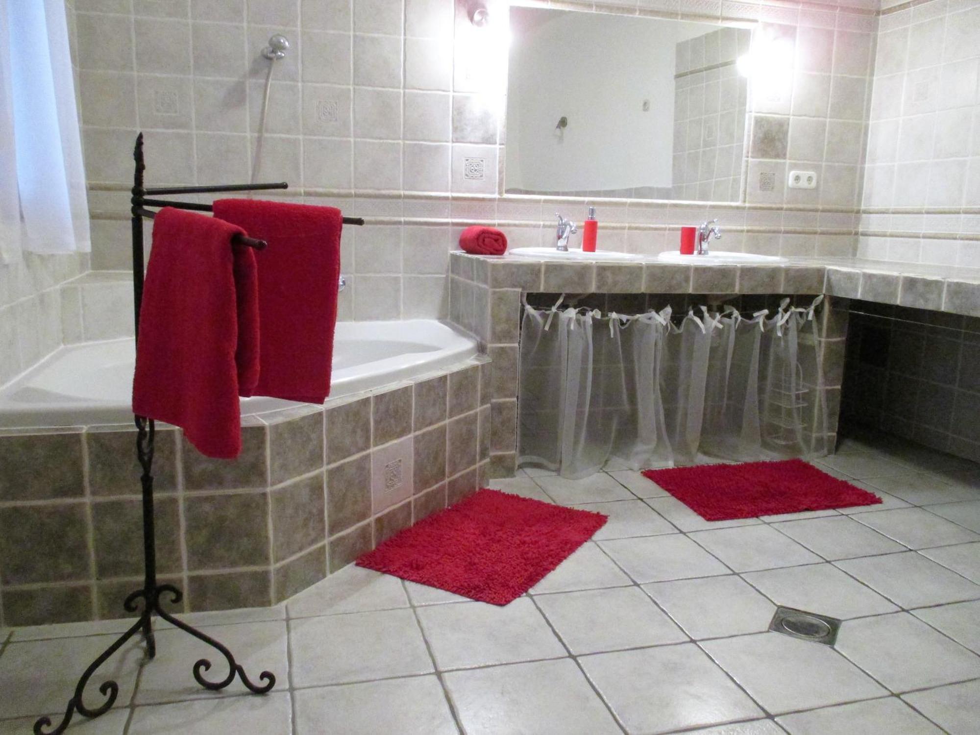 Mediterran Apartman Печ Екстериор снимка