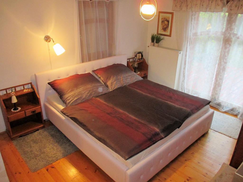 Mediterran Apartman Печ Екстериор снимка